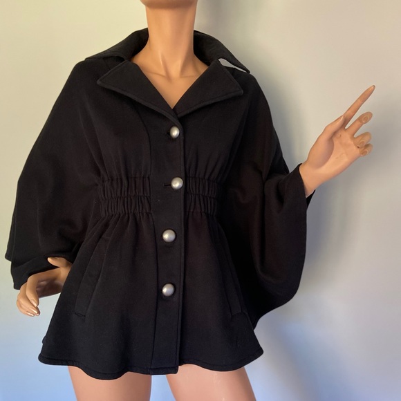 Cape/Poncho-style button front jacket - Picture 1 of 4